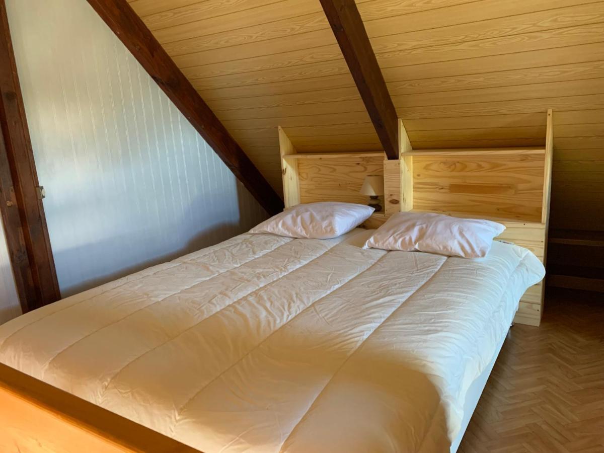 Chaleureux Chalet En Bord De Mer Merville-Franceville-Plage Exteriör bild